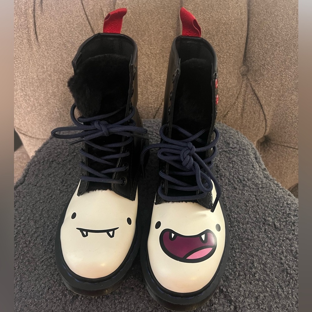 NWOT Rare Adventure Time x Dr. Martens Boot - Picture 2 of 11